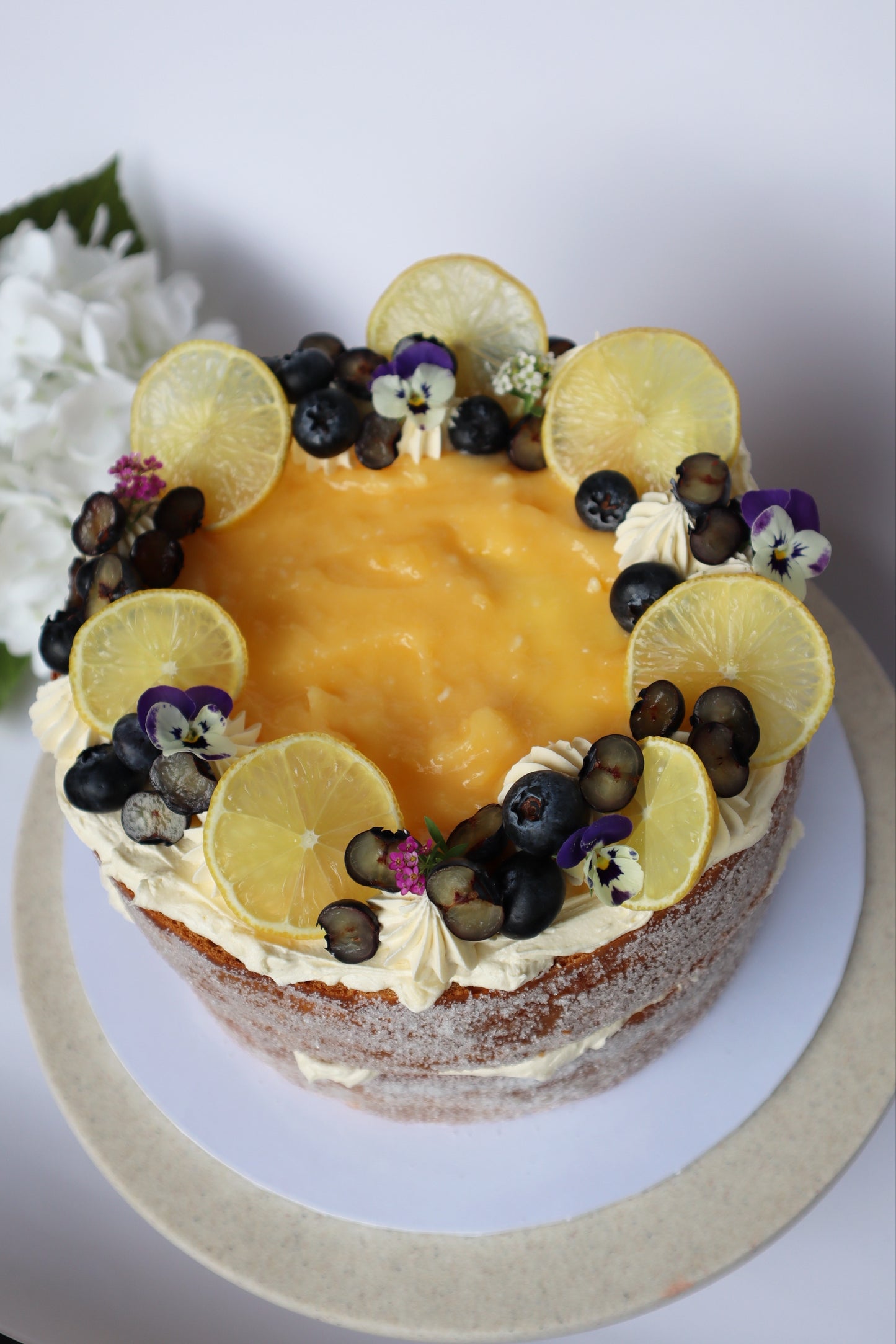 Lemon and Blueberry whole Cake Mother's Day